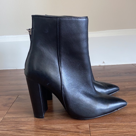 Steve Madden Shoes - Steve Madden Chunky Bootie